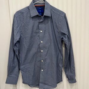 Never worn Mens dress shirt